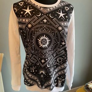 NWT Alcott Celestial lightweight sweatshirt